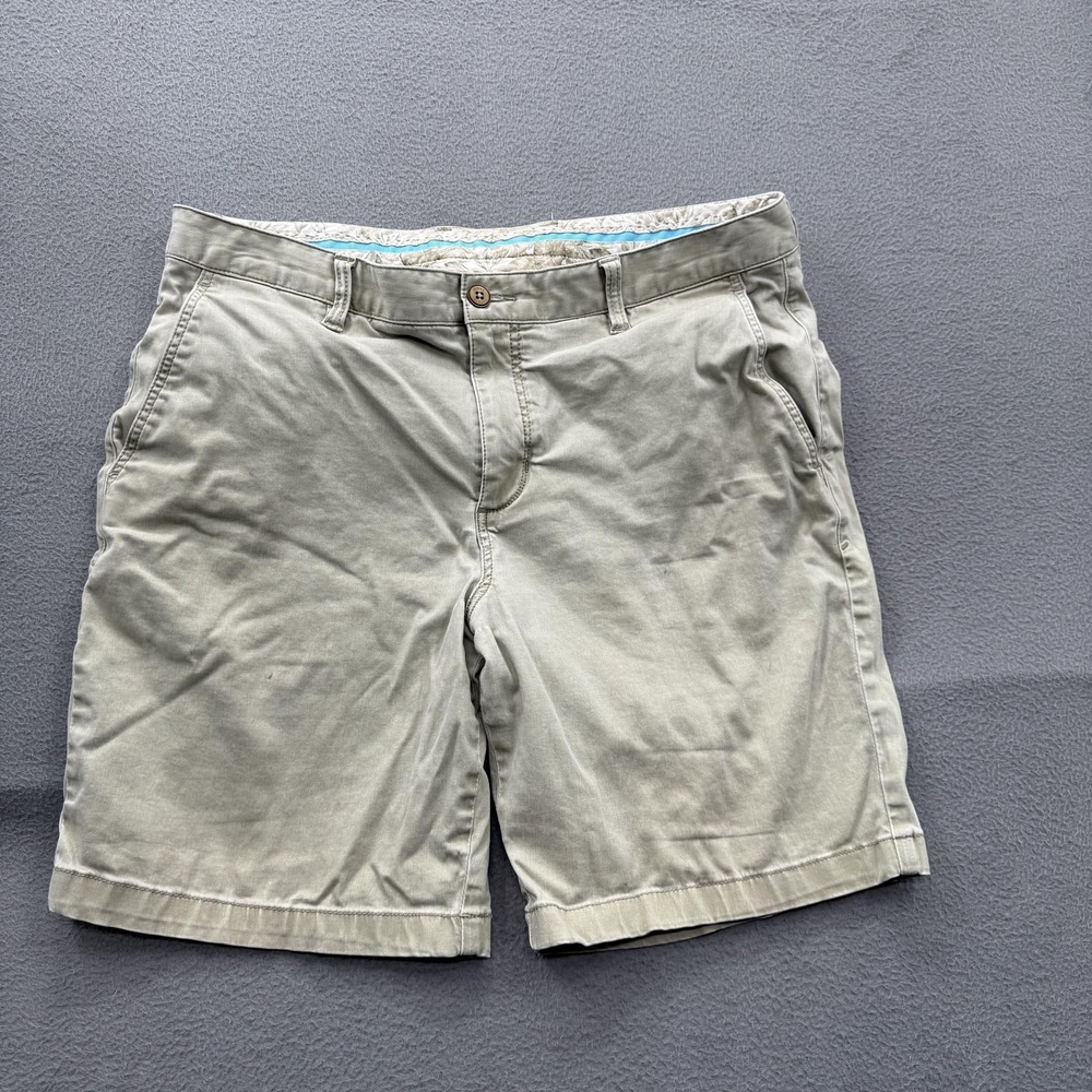 Tommy Bahama Shorts Mens 36 Beige Chino Stretch 9 Inseam Casual Cotton Summer